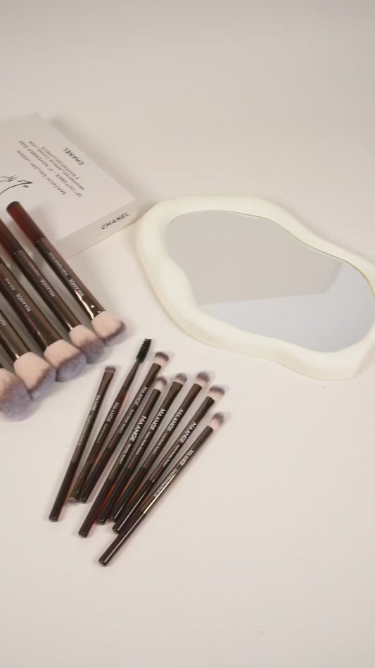 MAANGE 13PCS Makeup Brush Set Foundation Concealer Powder Eyeshadow Blush Brush Kabuki Blending Cosmetic Beauty Tool for Face